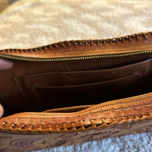 Vintage Hand Tooled Leather Boho Wristlet Clutch Brown 70’s Western Hippie - Picture 6 of 6